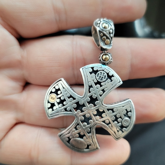 John Hardy 18kt Gold & Silver Dot Cross Large - Picture 5 of 8